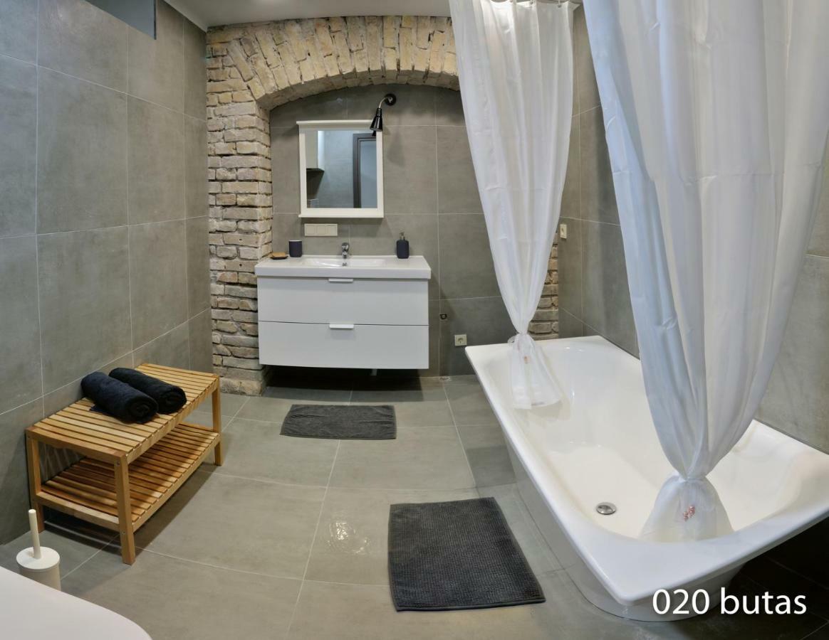 Luxurious Apartment Vilnius Bagian luar foto